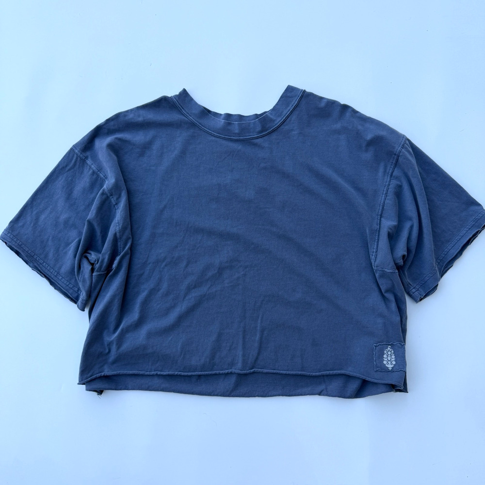 Free People FP Movement Inspire Tee Women's Size S Navy Blue Cropped T-Shirt